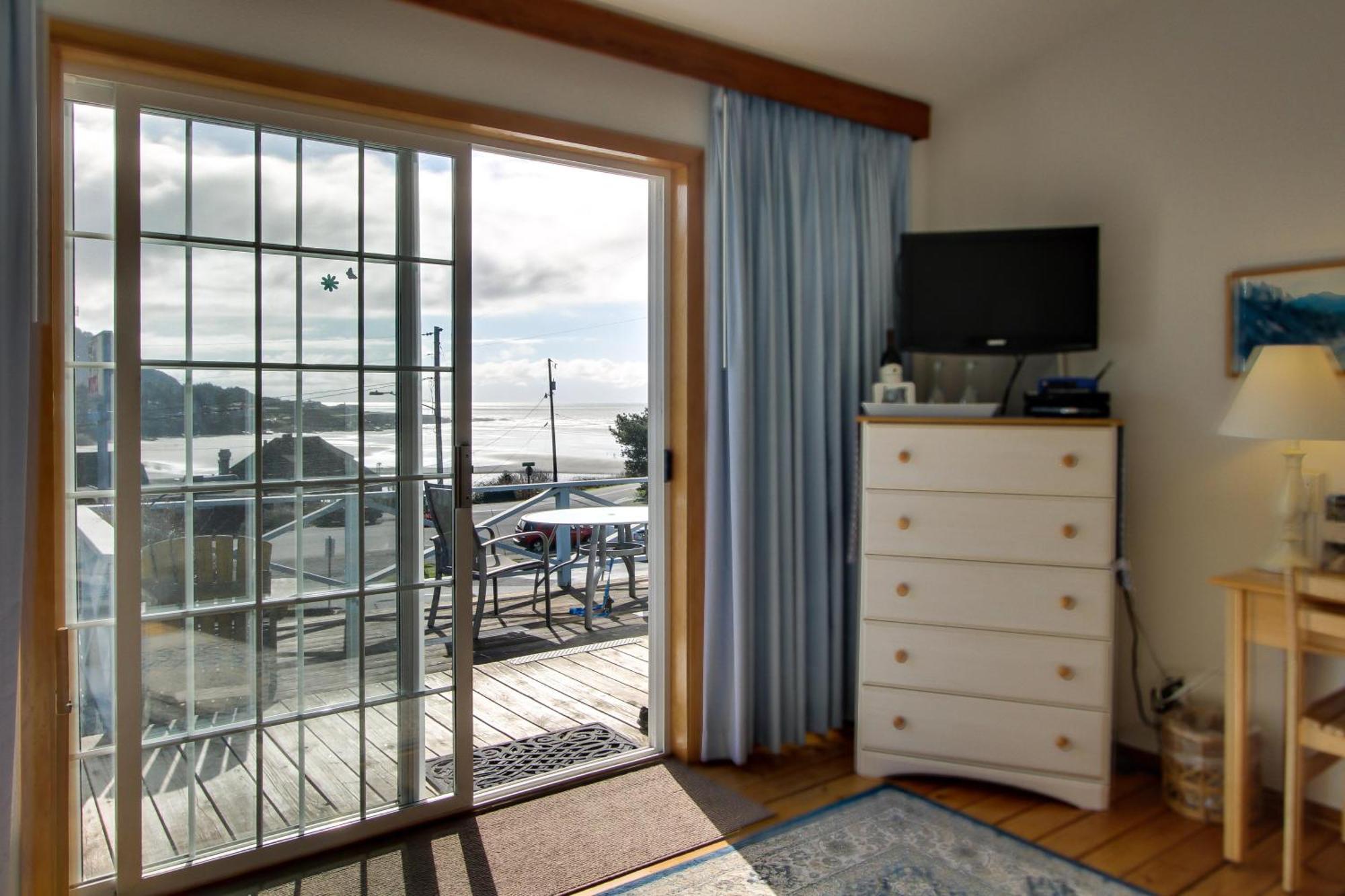 Ocean Cove Inn 야핫츠 외부 사진