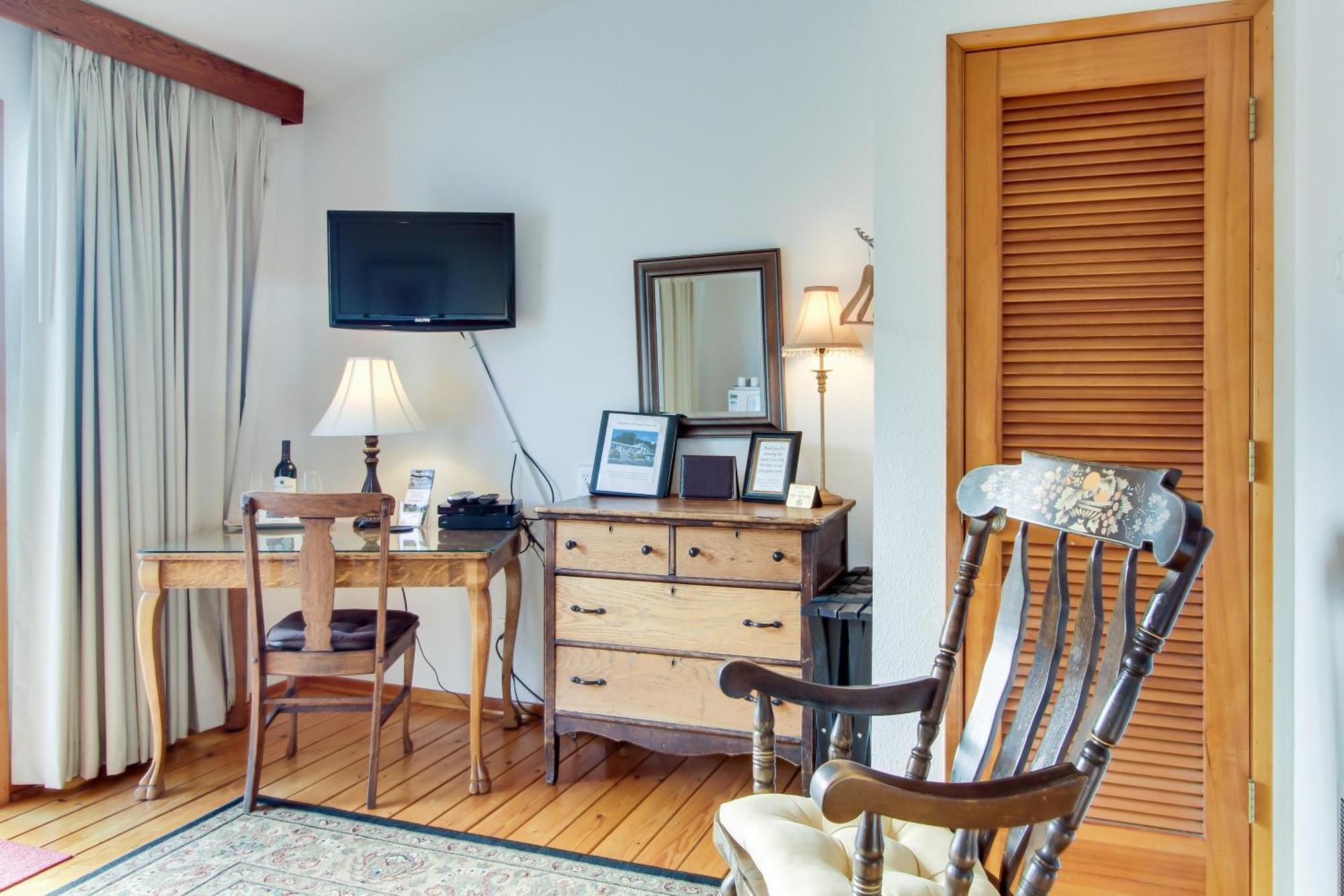 Ocean Cove Inn 야핫츠 외부 사진
