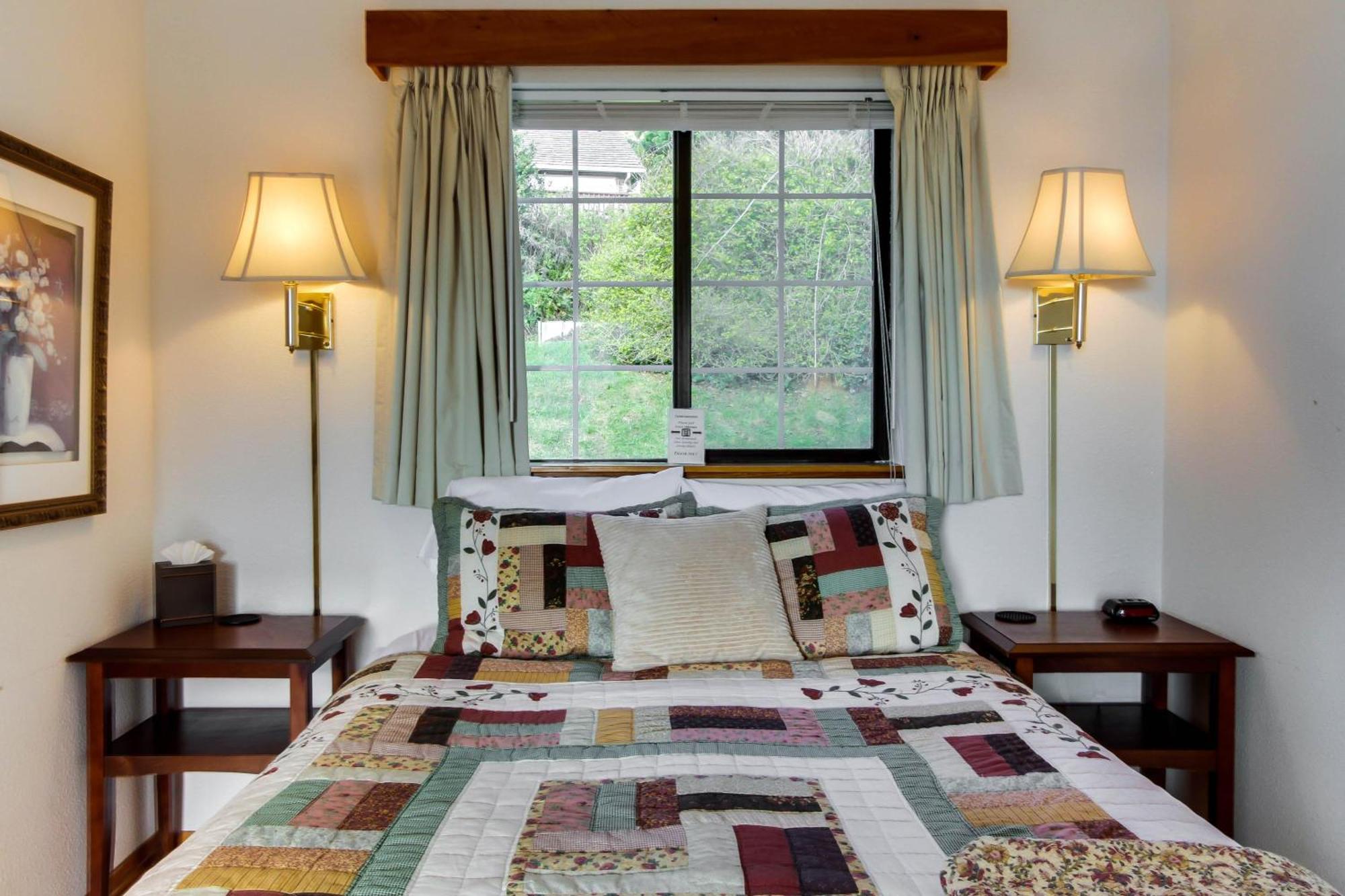 Ocean Cove Inn 야핫츠 외부 사진